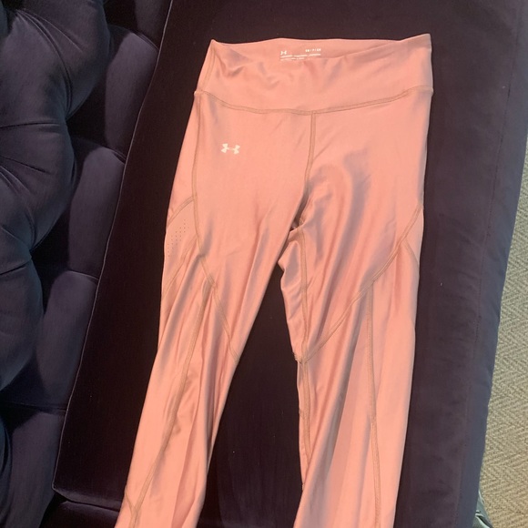 Under Armour Cropped Leggings - Picture 1 of 3